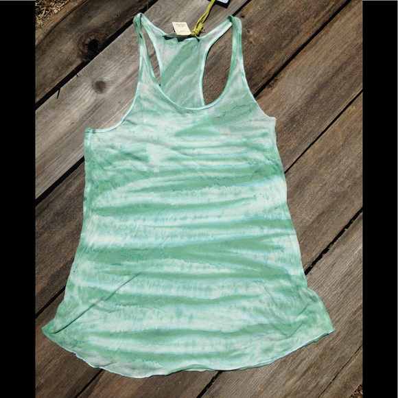 Chelsea and Violet tank top - Picture 2 of 4